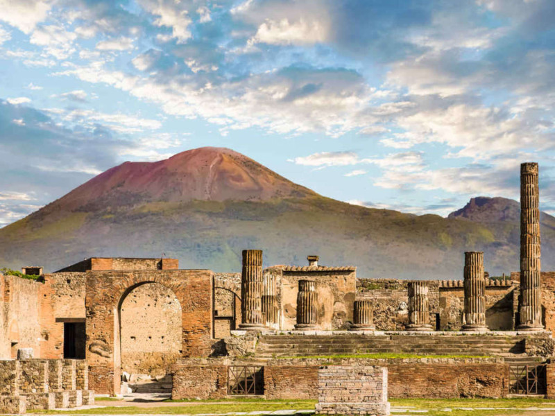 Pompeii: Life, Death and Legacy of an Ancient Roman City