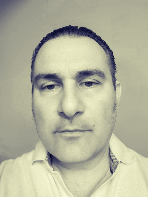Vahe Karamian