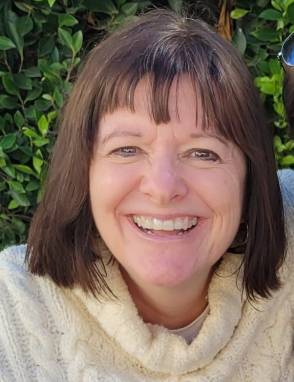 Lori  Wolf
