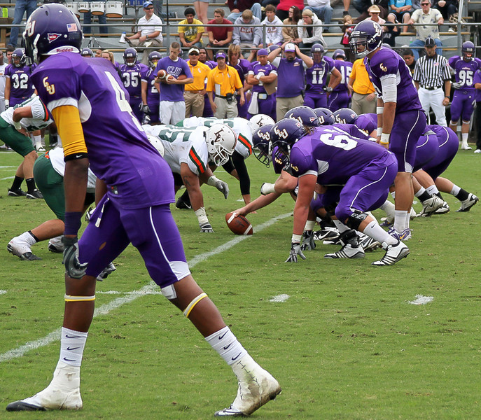 football-garners-14-all-sciac-selections-california-lutheran-university